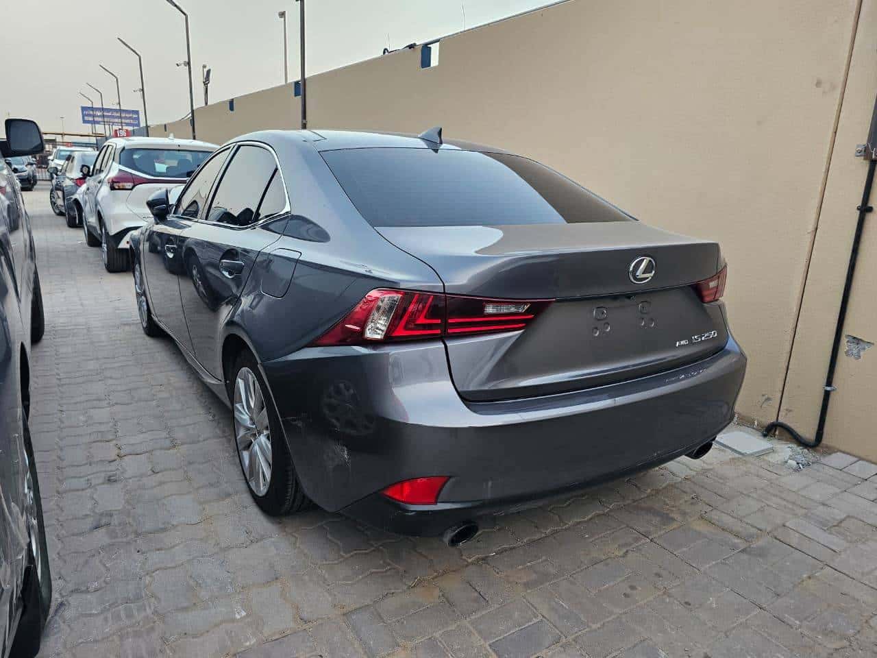 LEXUS IS 250 2014 thumbnail 1