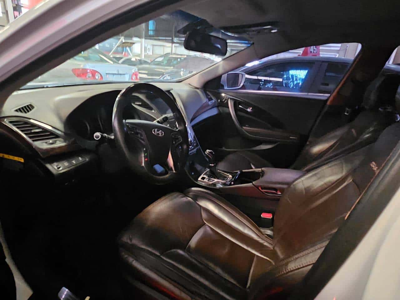 Hyundai GRANDEUR 2012 thumbnail 6