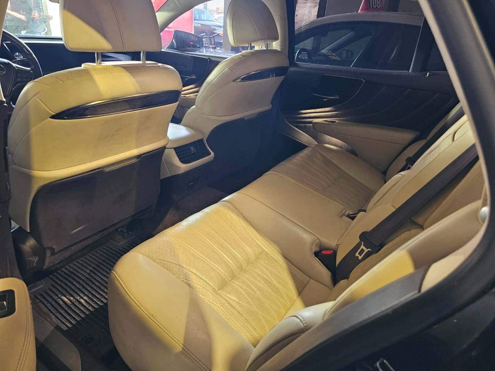 Lexus LS 500 2018 thumbnail 7