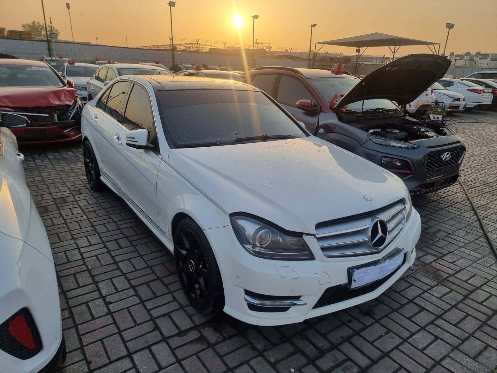 MERCEDES BENZ C200 2013 thumbnail 2