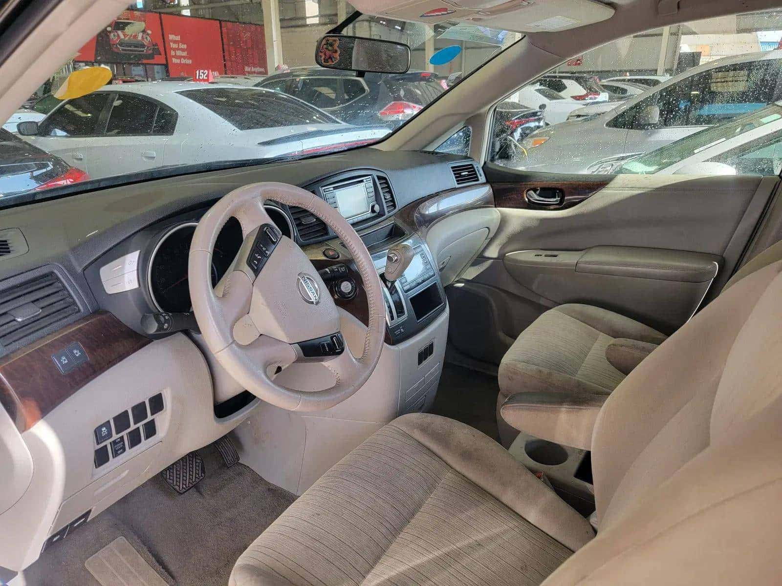 Nissan Quest 2015 thumbnail 5