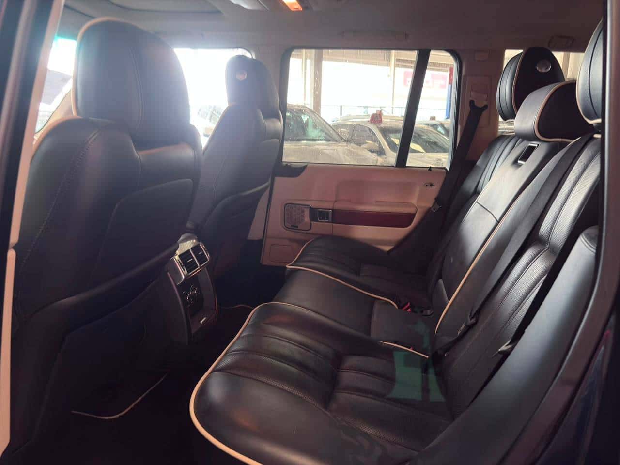 LAND ROVER RANGE ROVER HSE 2011 thumbnail 5