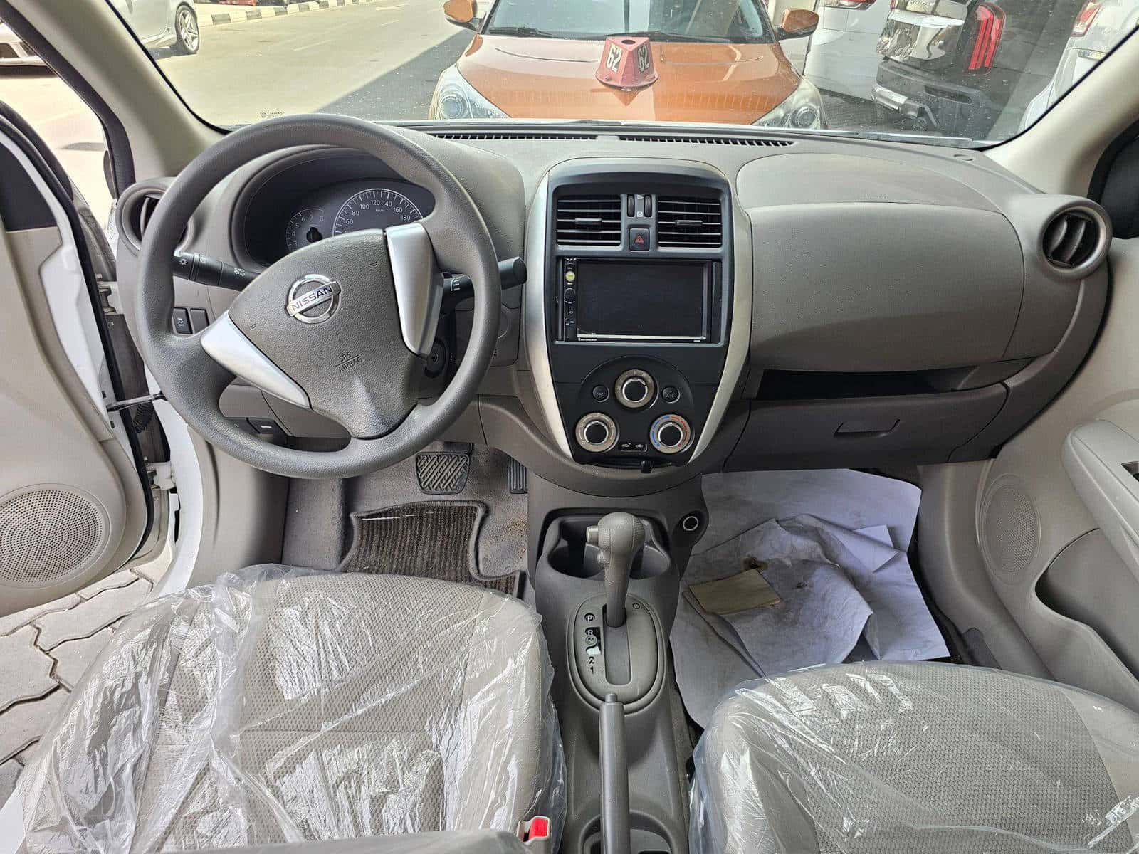 NISSAN SUNNY 2022 thumbnail 6