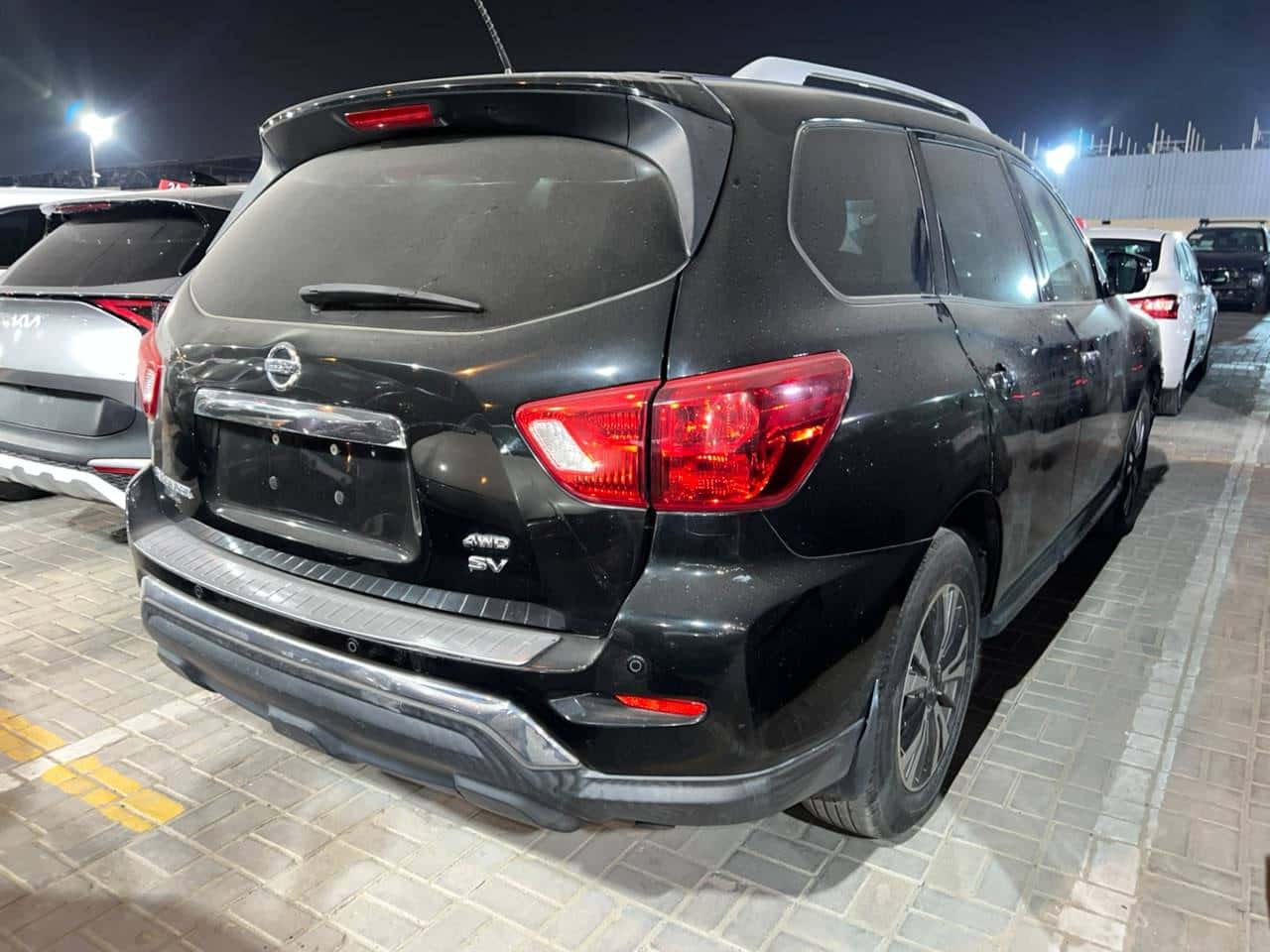 Nissan Pathfinder 2017 thumbnail 7