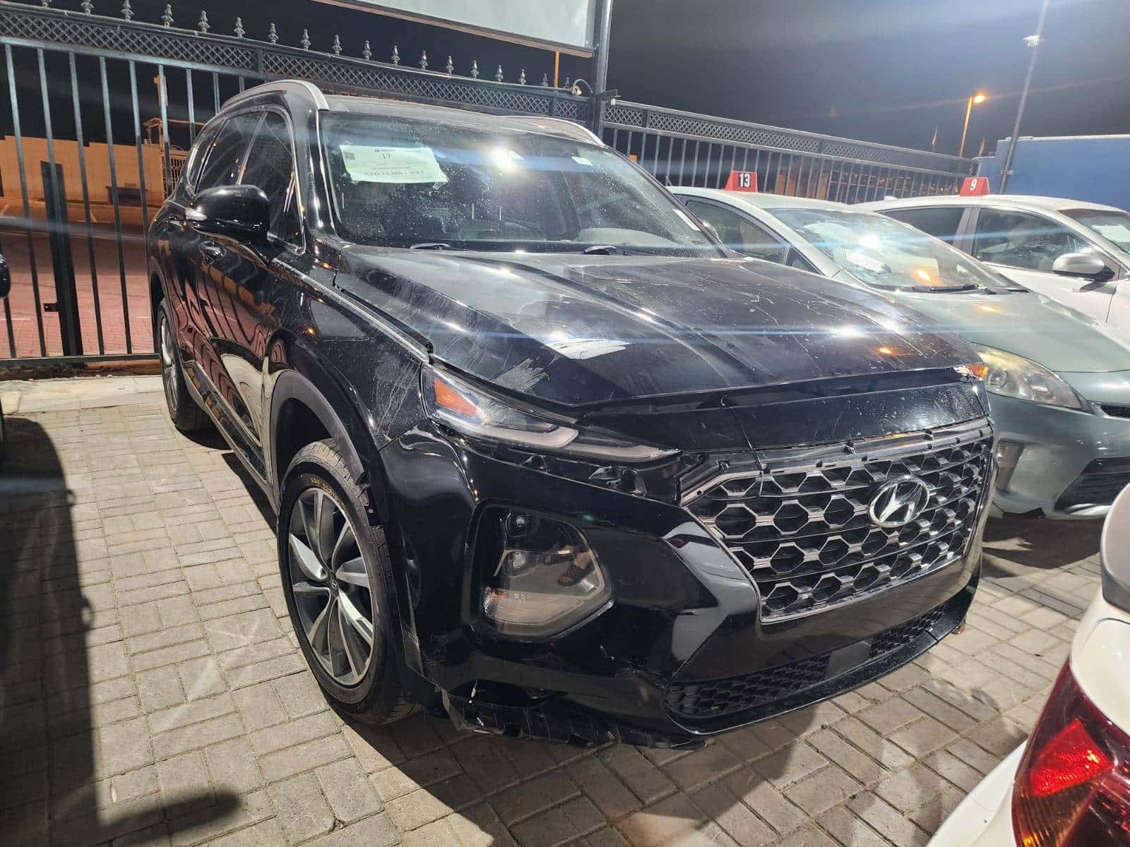 HYUNDAI SANTA FE LIMITED - Exterior