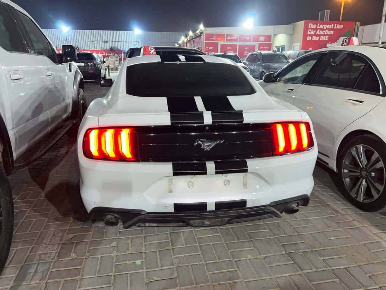 Ford Mustang 2018 thumbnail 2