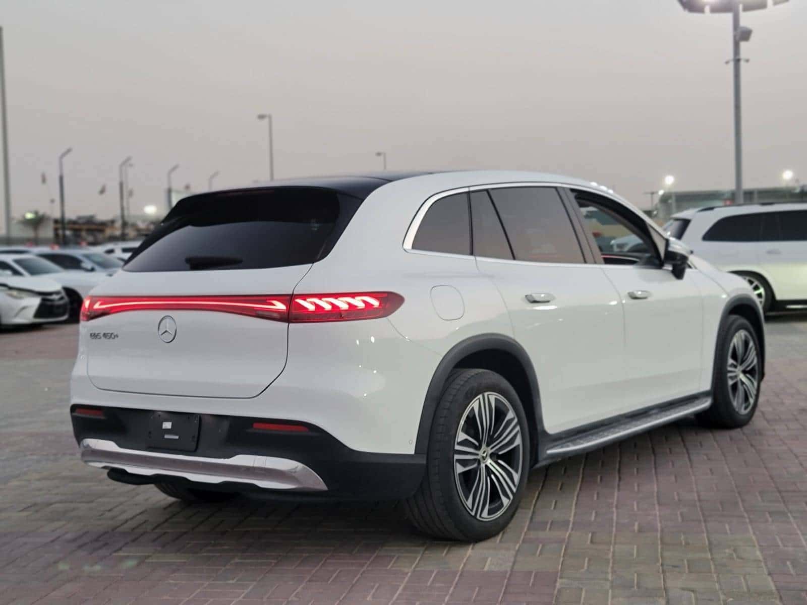 MERCEDES BENZ EQS 450+ 2023 thumbnail 2