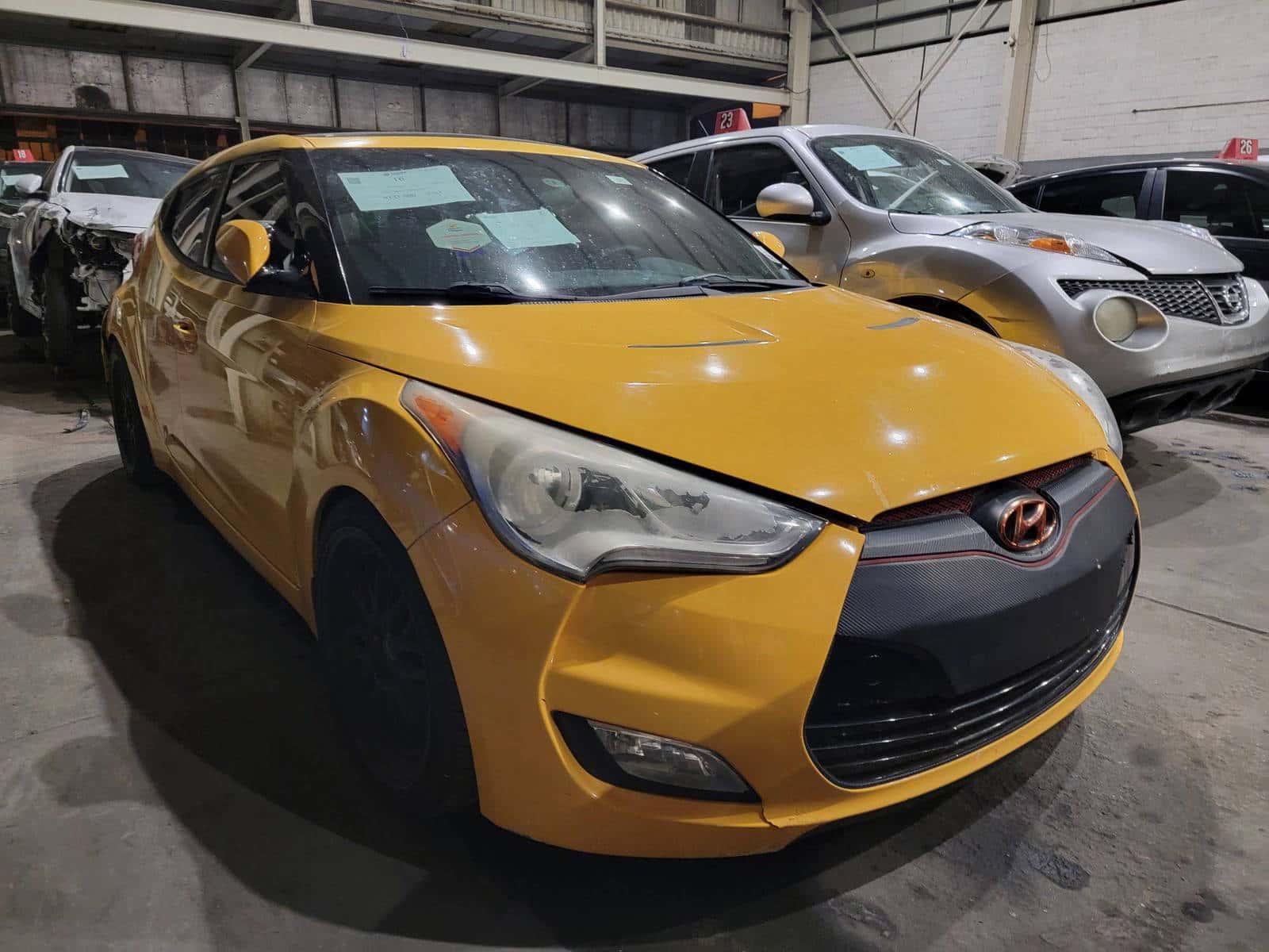 HYUNDAI VELOSTER - Exterior