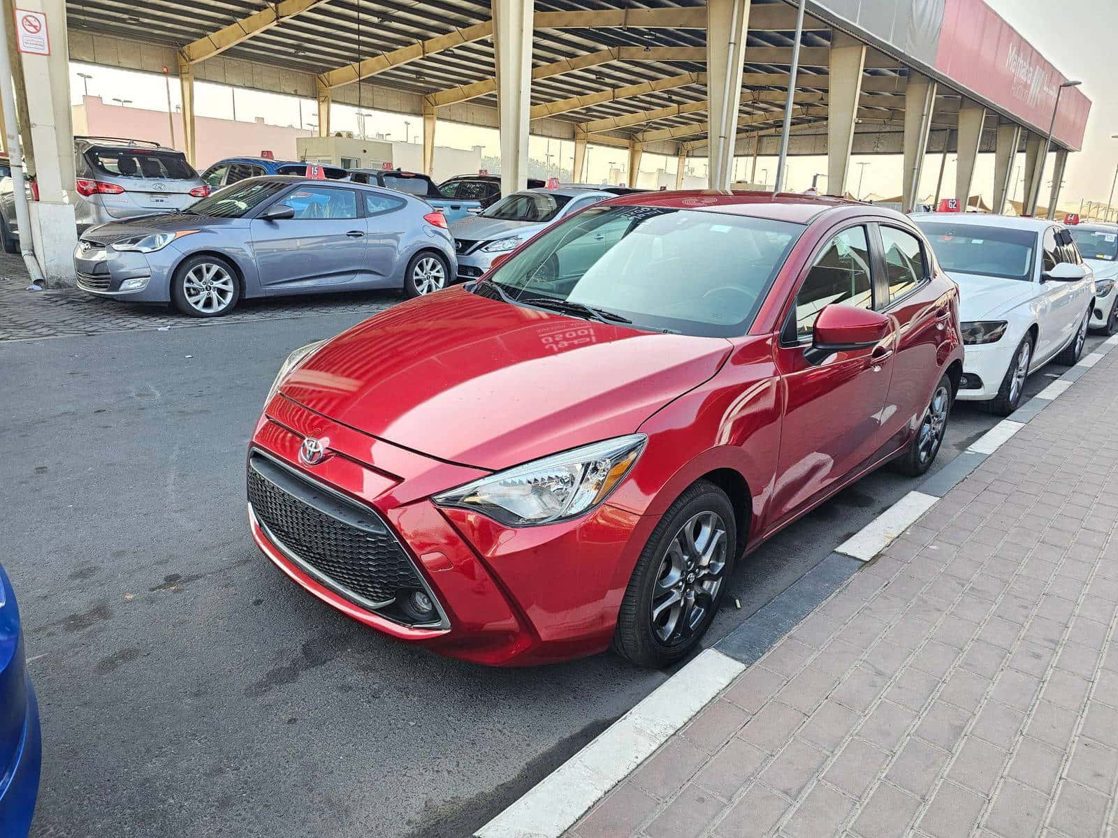 TOYOTA YARIS - Exterior