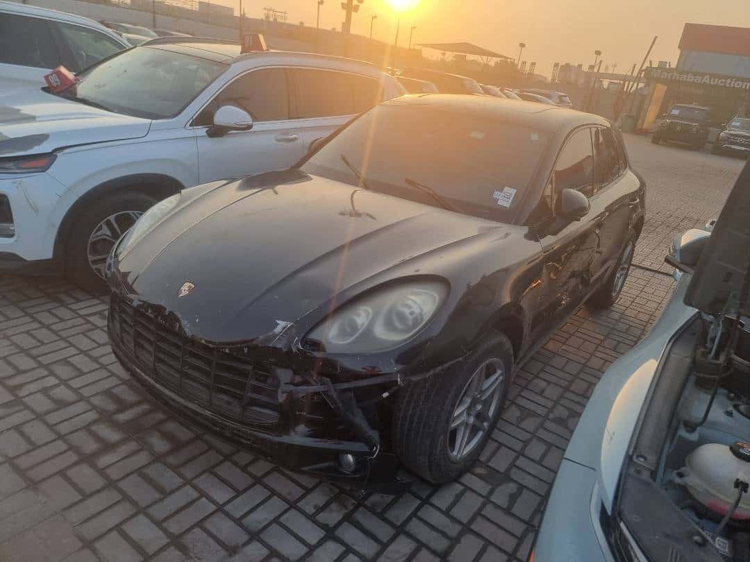 Porsche Macan 2017 thumbnail 2
