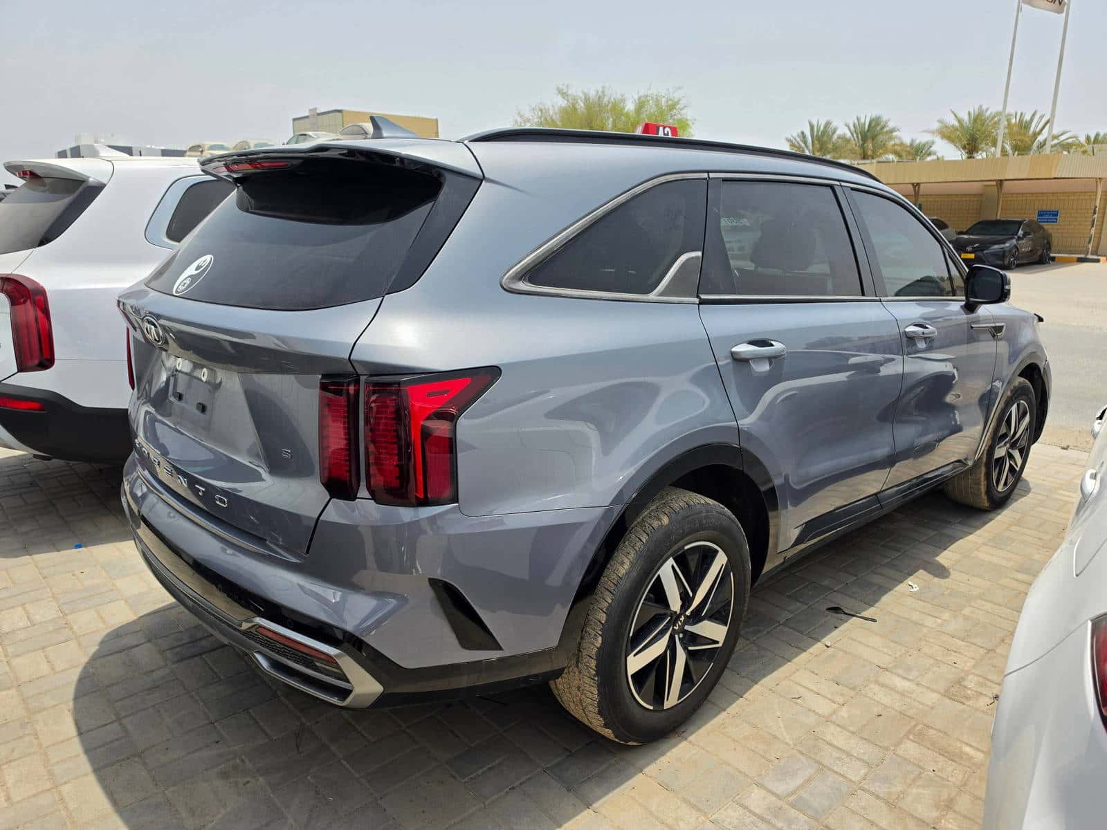 Kia Sorento 2021 thumbnail 1