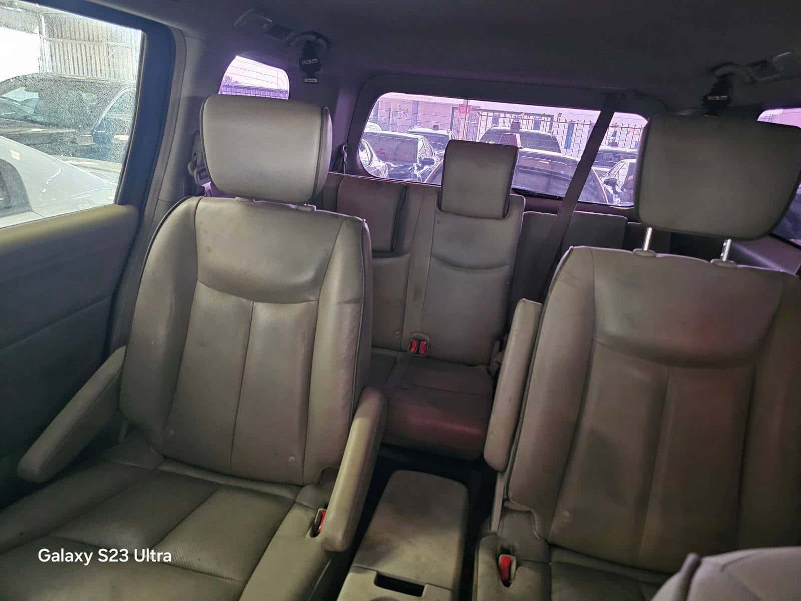 NISSAN QUEST - Exterior