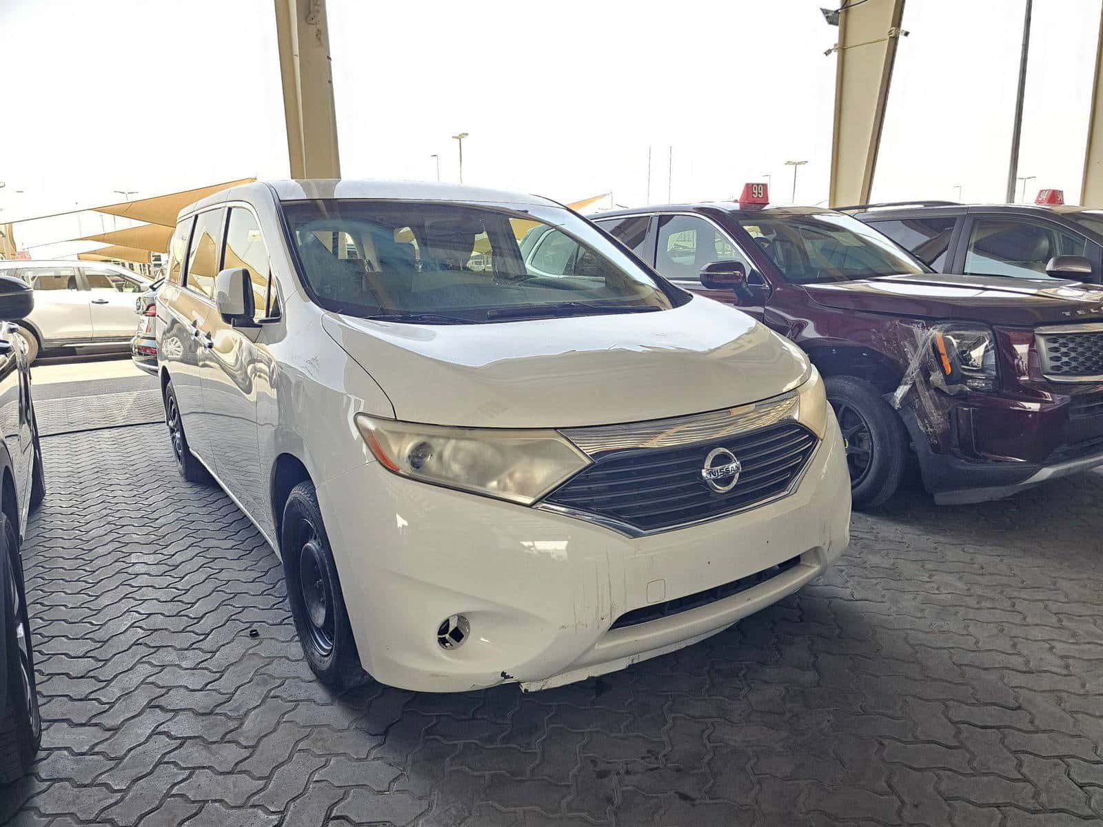 NISSAN QUEST - Exterior