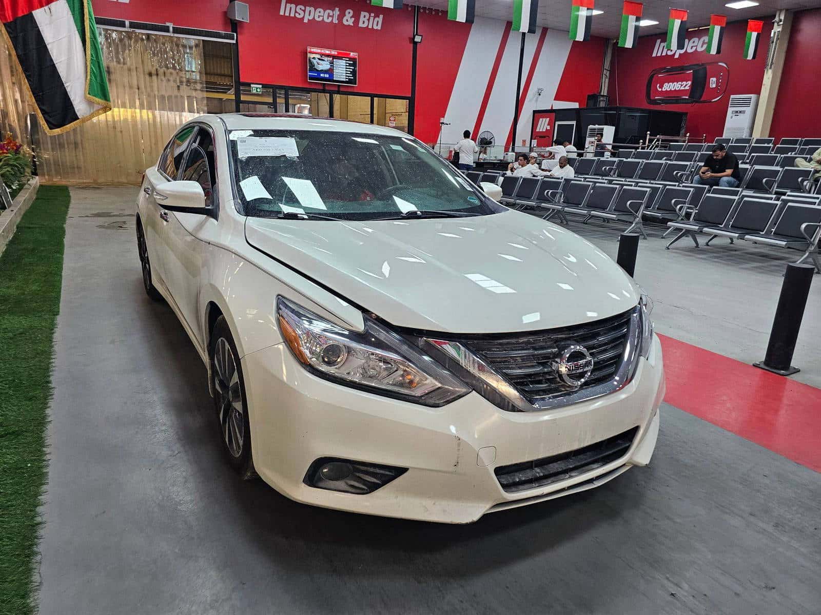 NISSAN ALTIMA - Exterior