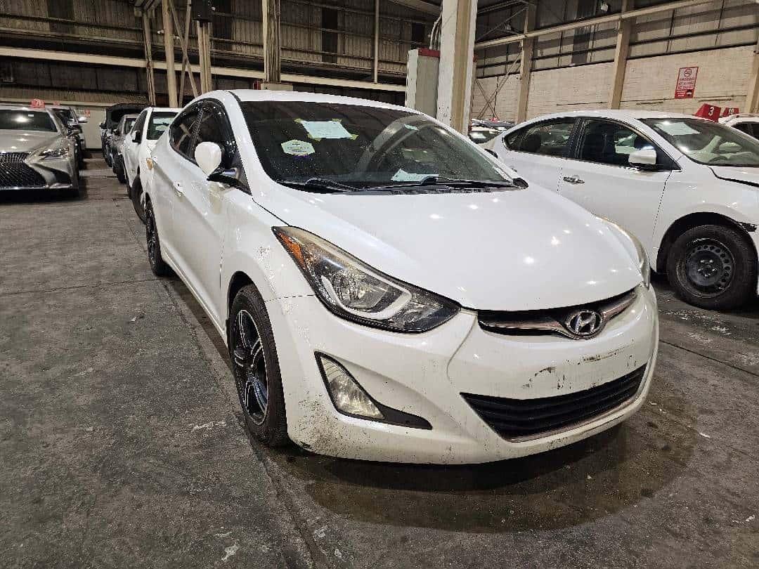 HYUNDAI ELANTRA 2015 thumbnail 1