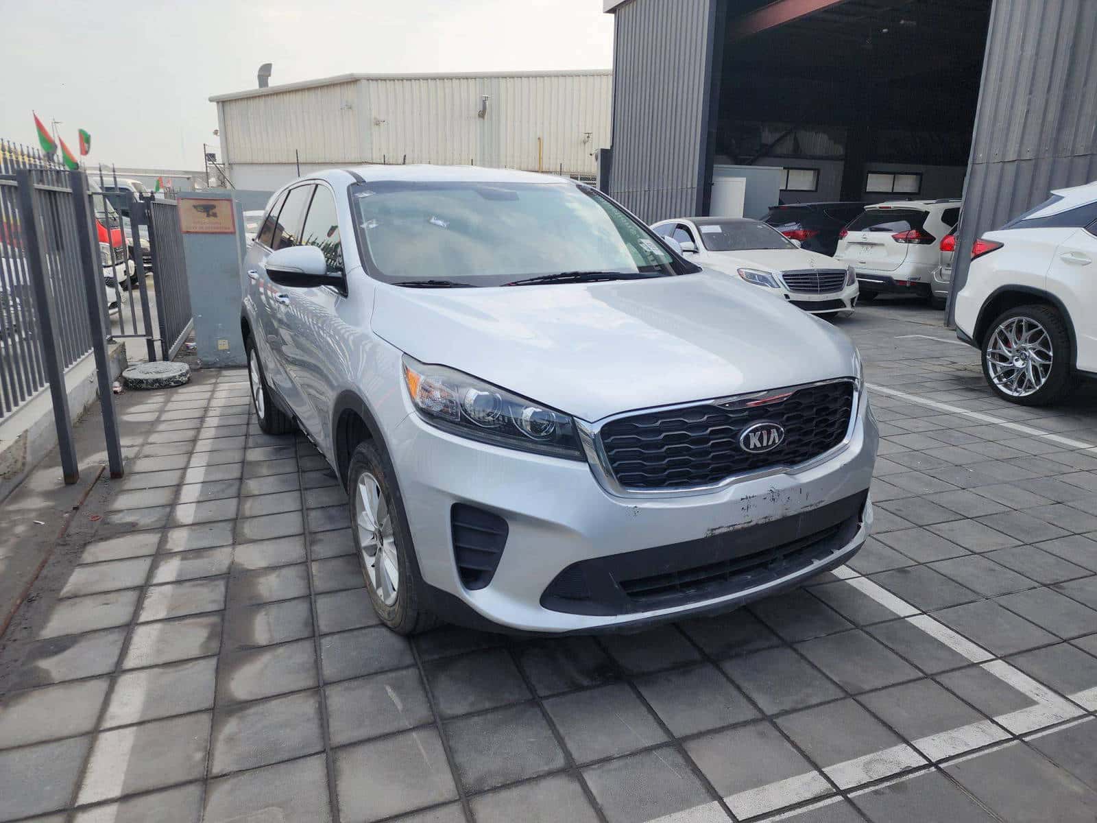 KIA SORENTO - Exterior