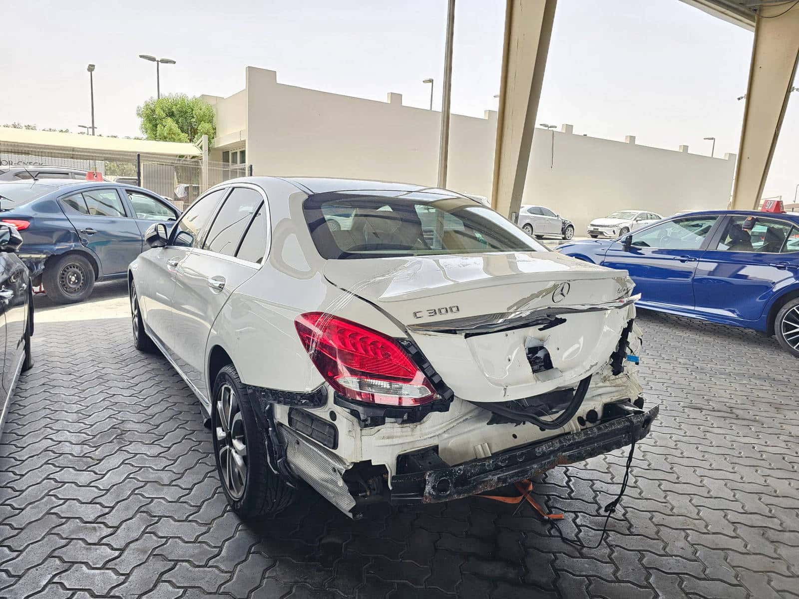 MERCEDES BENZ C300 - Exterior