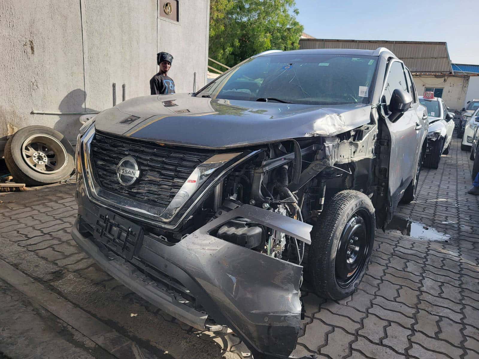 Nissan Rogue 2021 thumbnail 4