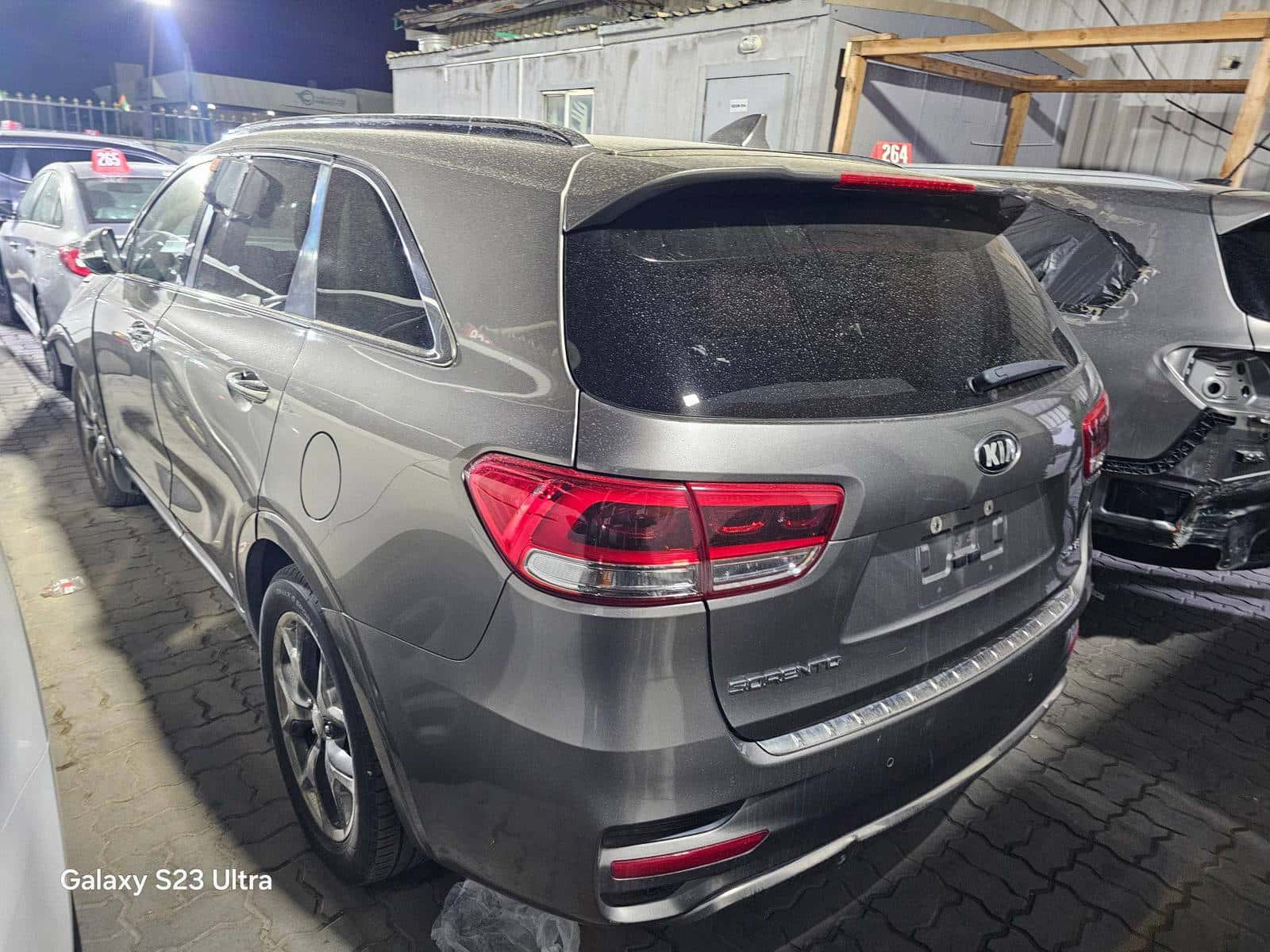 KIA SORENTO - Exterior