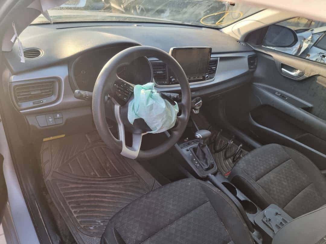 KIA RIO - Exterior
