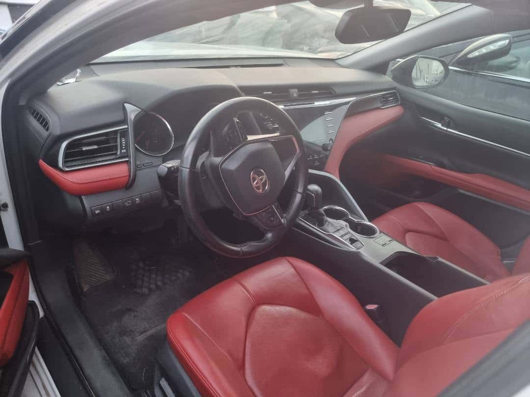 Toyota Camry 2019 thumbnail 6