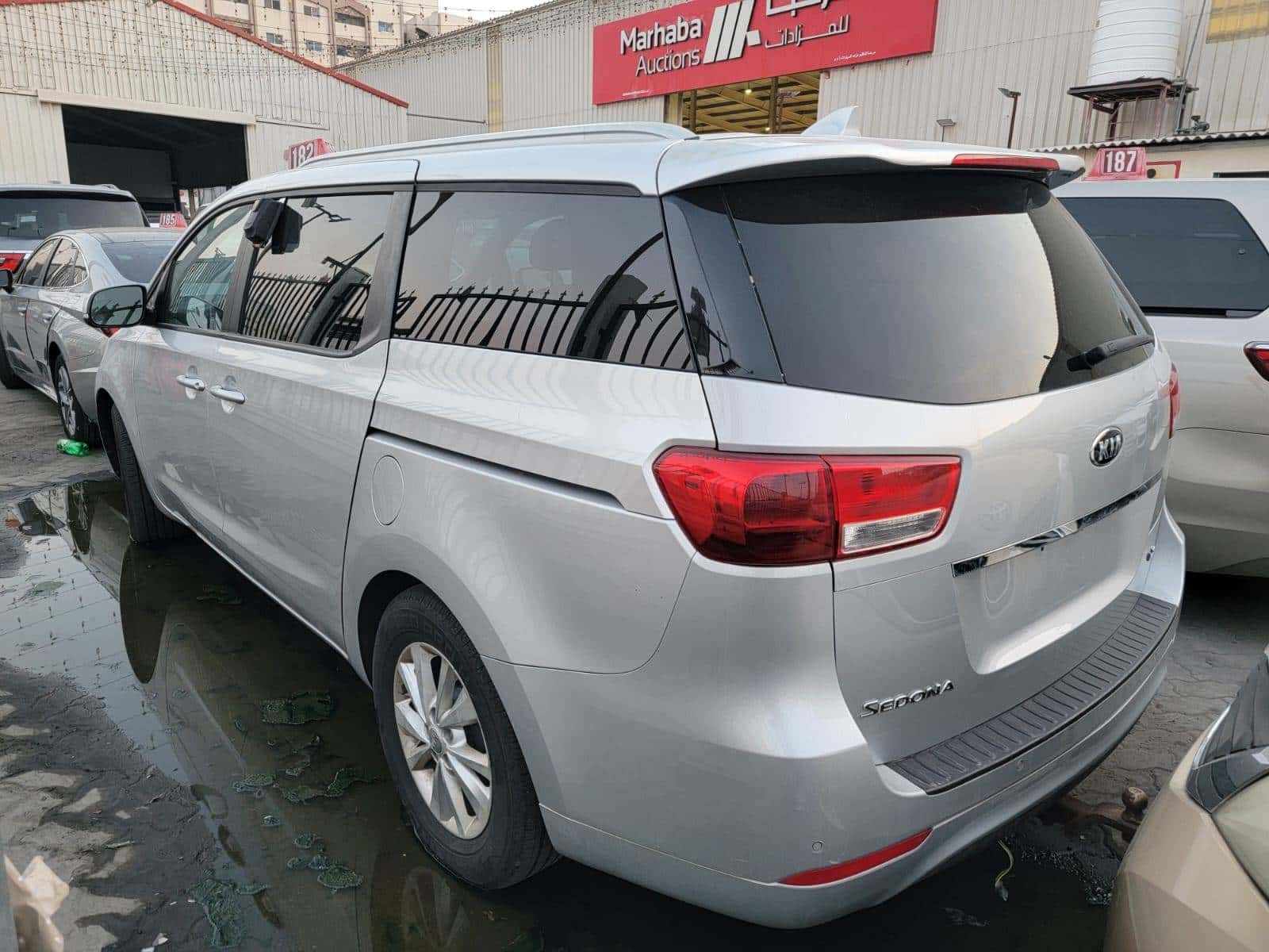 KIA SEDONA 2016 thumbnail 6