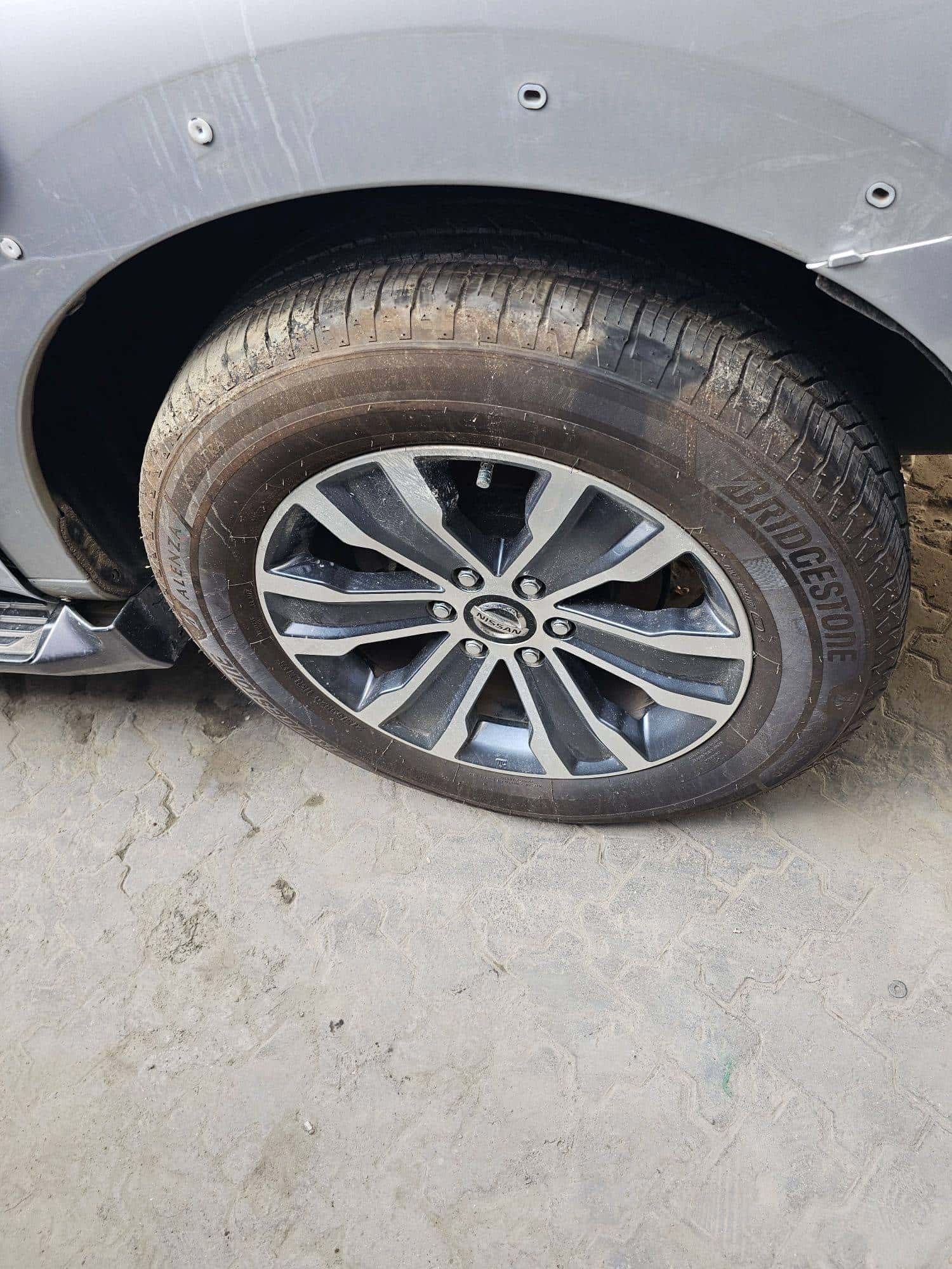 NISSAN ARMADA - Exterior