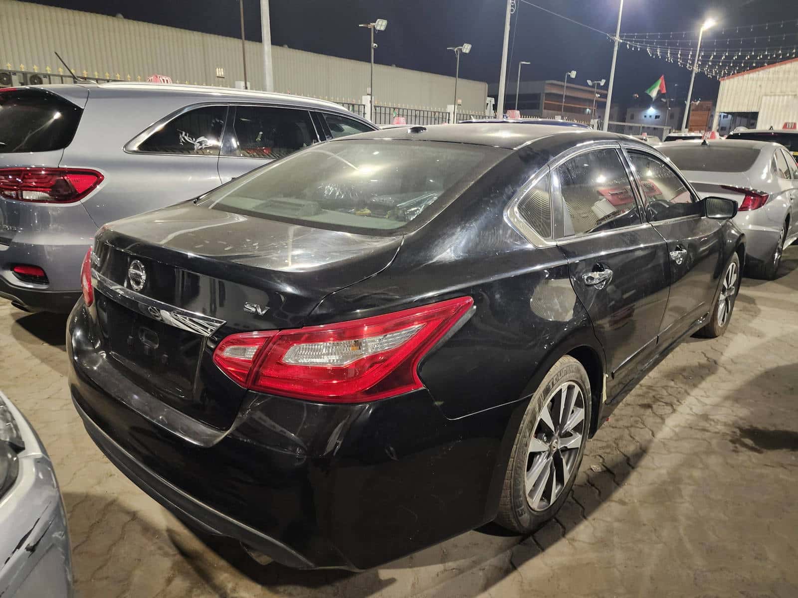 NISSAN ALTIMA - Exterior