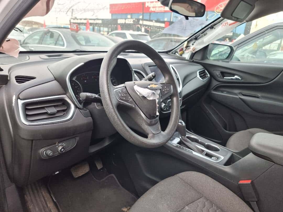 CHEVROLET Equinox 2020 thumbnail 6