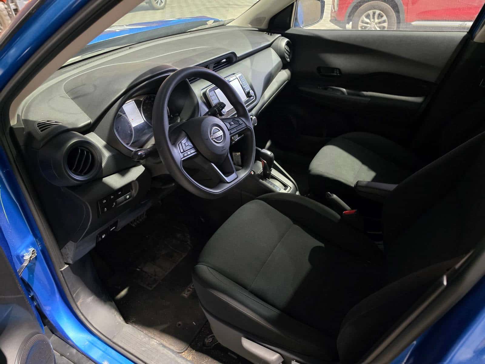 NISSAN KICKS 2023 thumbnail 7