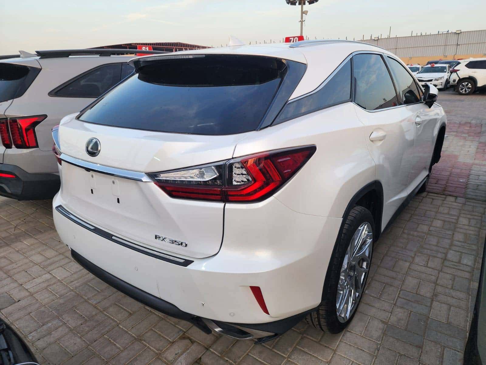 LEXUS RX 350 2017 thumbnail 5