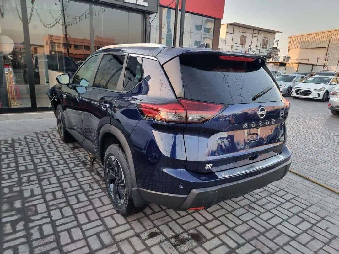 Nissan Rogue 2026 thumbnail 1