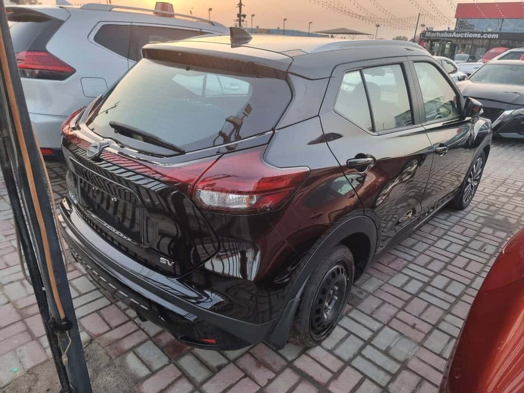 NISSAN KICKS 2024 thumbnail 3
