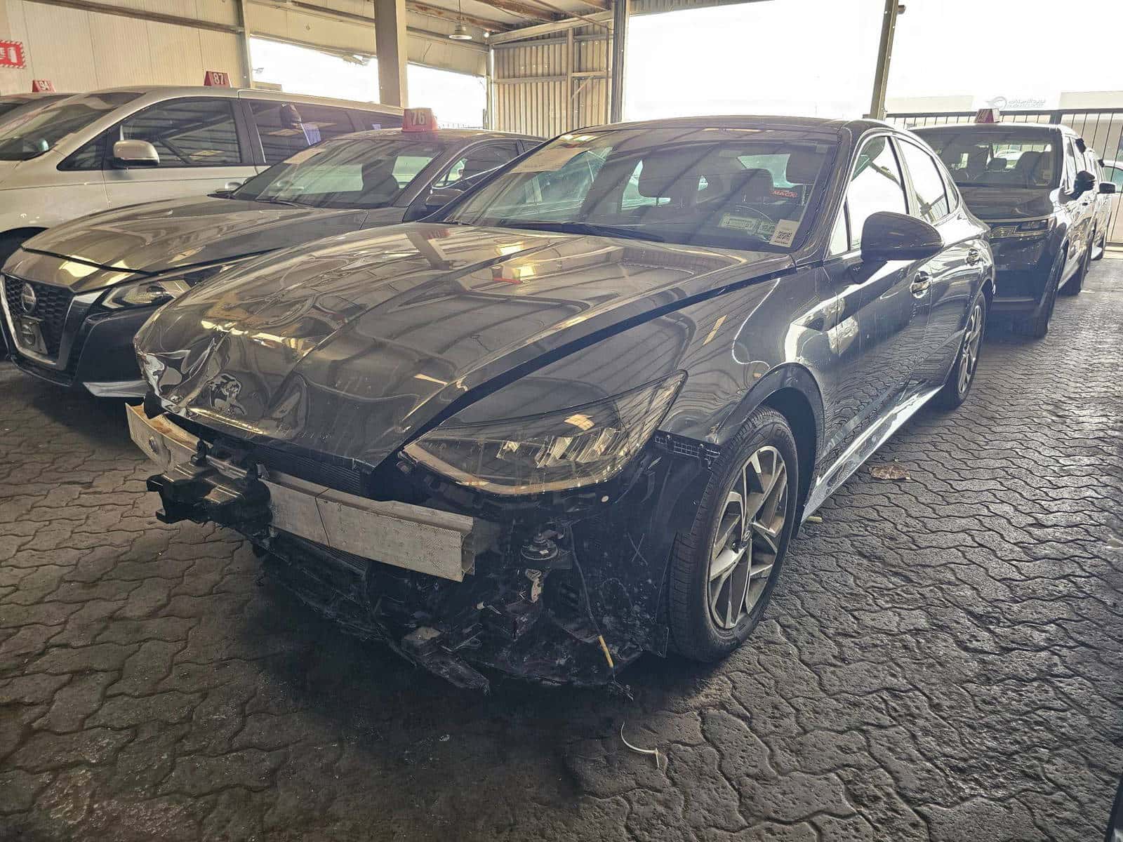 Hyundai Sonata 2023 thumbnail 4