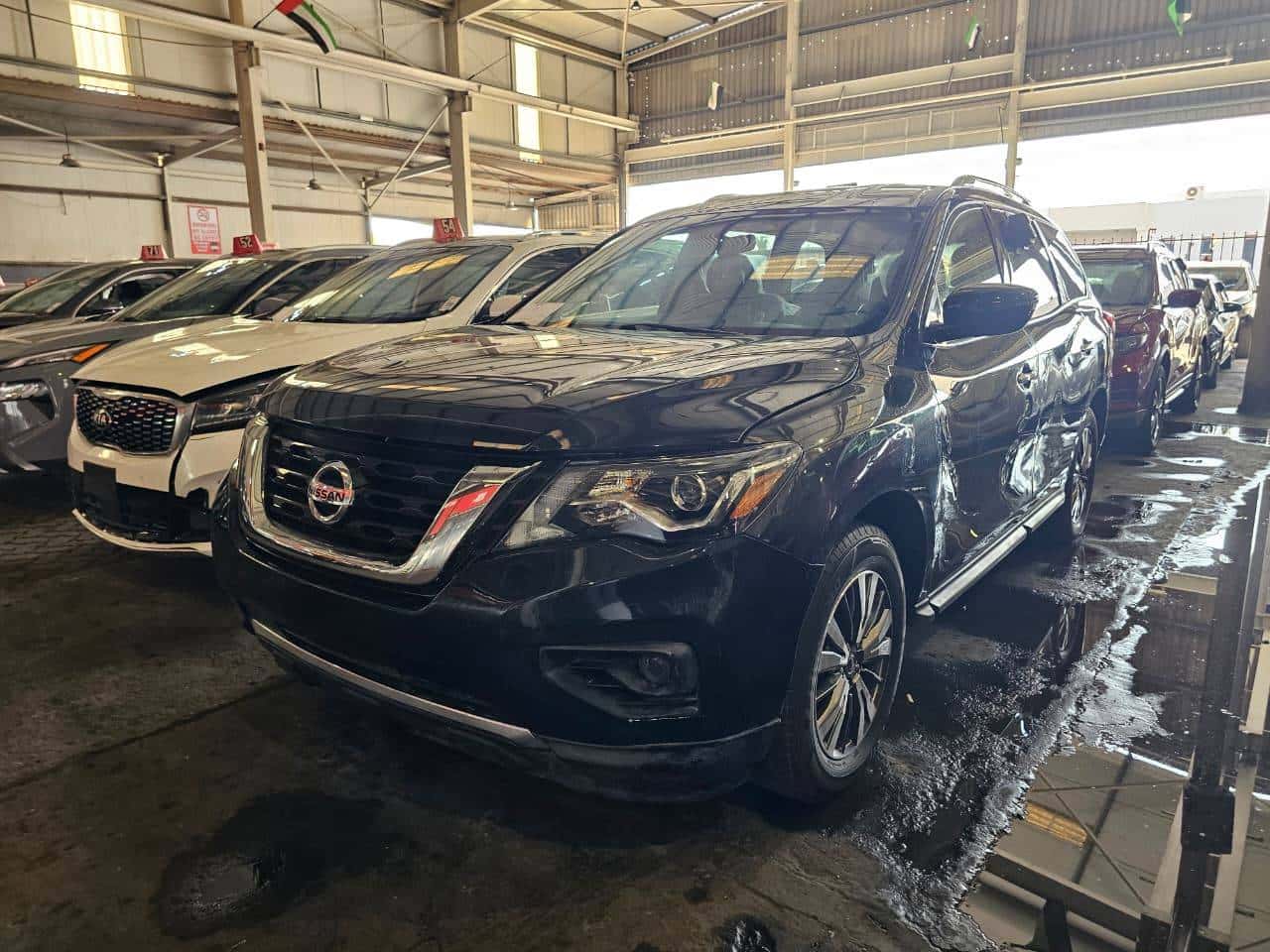 Nissan Pathfinder 2019 thumbnail 3