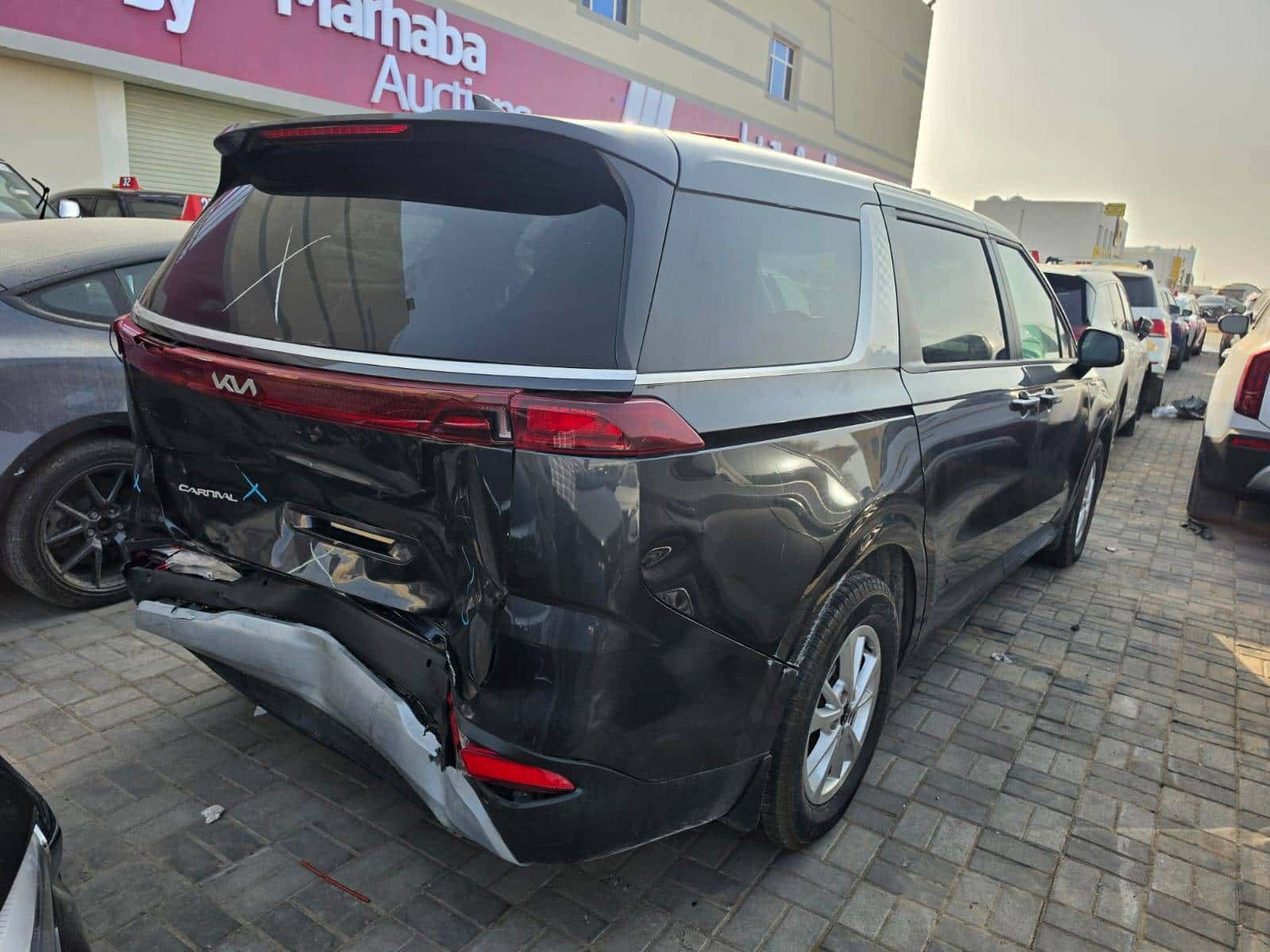 Kia CARNIVAL LX 2023 thumbnail 5
