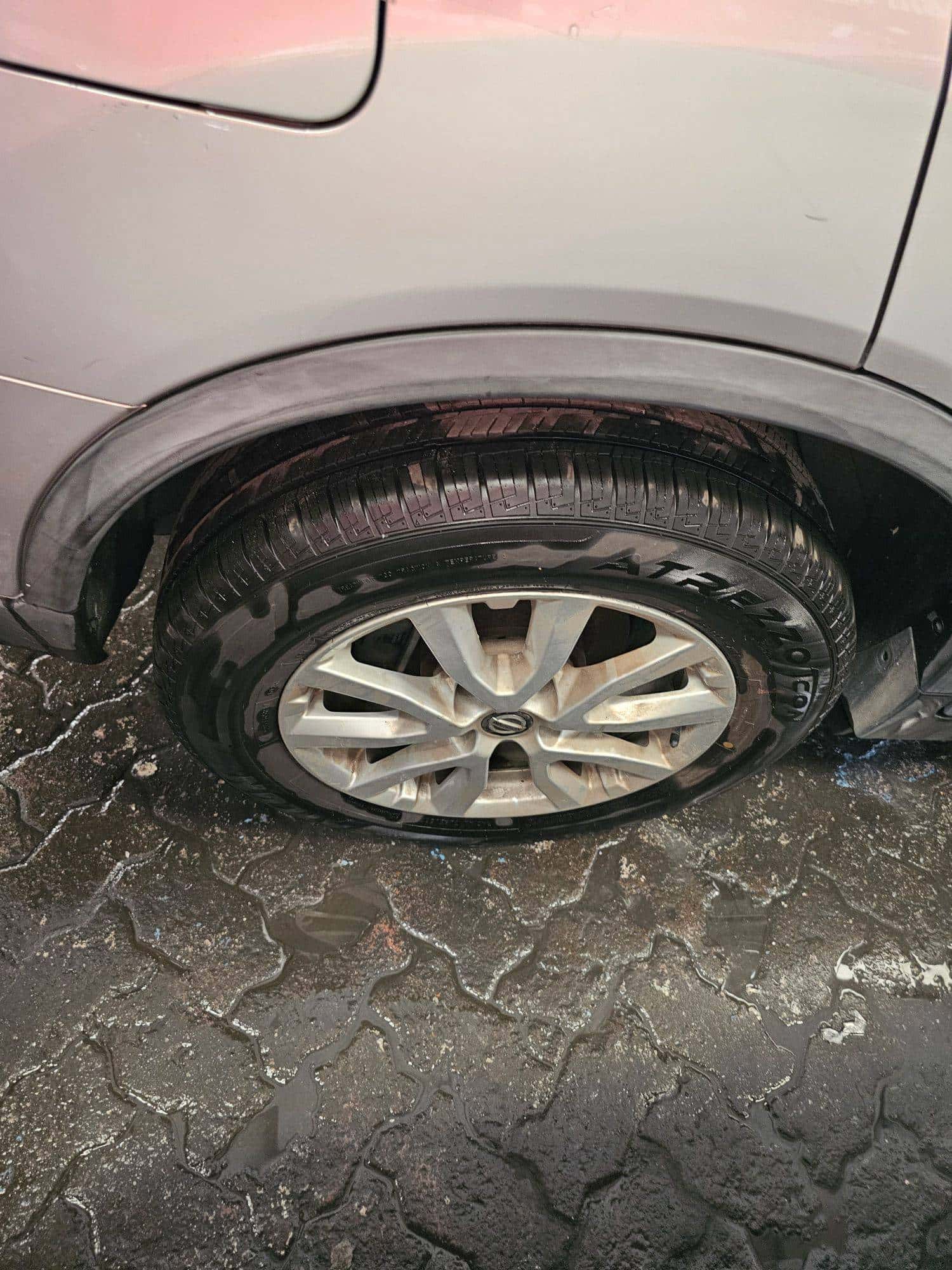 NISSAN ROGUE - Exterior