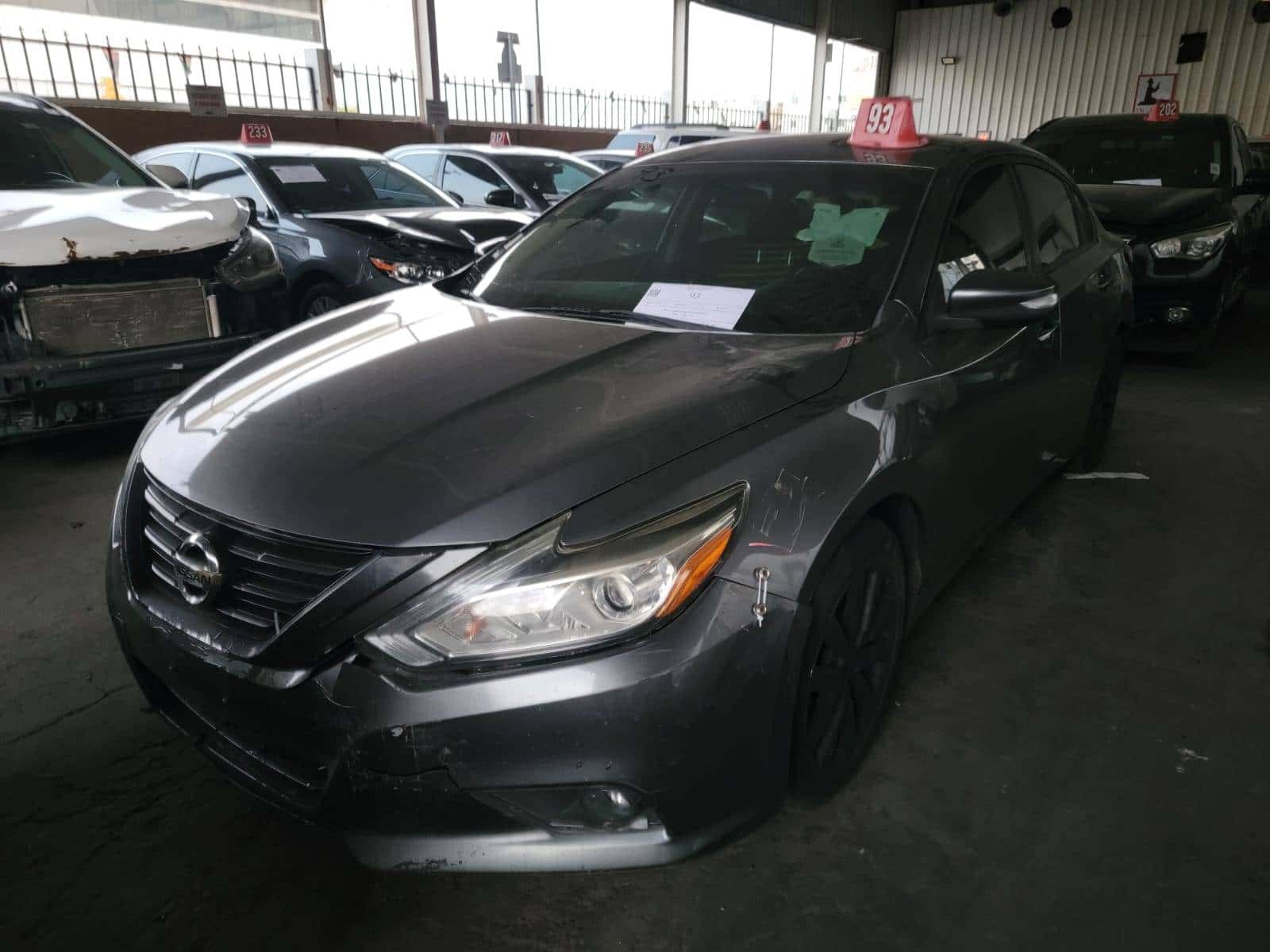 Nissan Altima 2017 thumbnail 1
