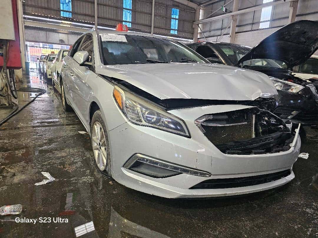 Hyundai Sonata 2015 thumbnail 1