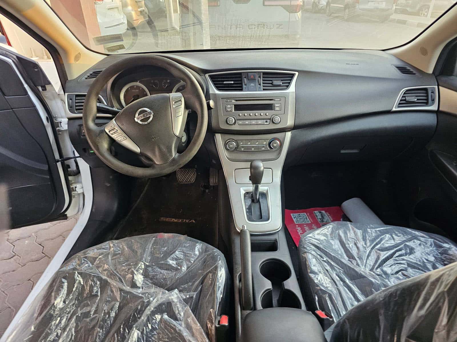 NISSAN SENTRA 2015 thumbnail 6