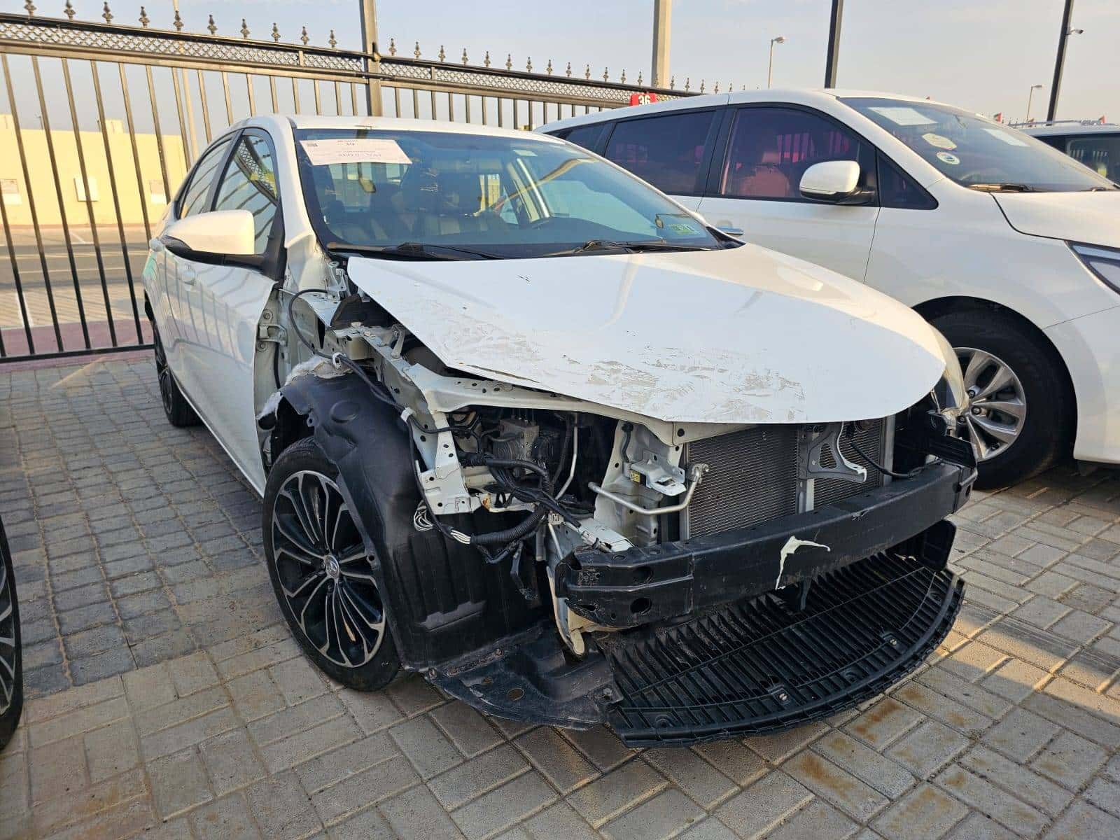 TOYOTA COROLLA 2014 thumbnail 6