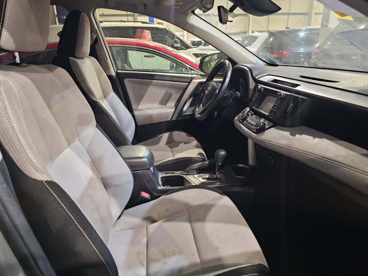 TOYOTA RAV4 2018 thumbnail 7