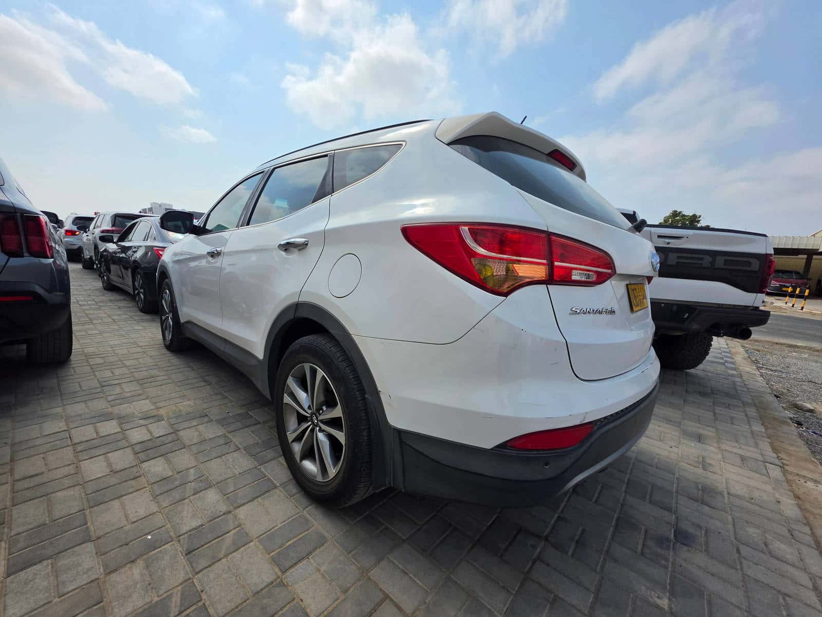 Hyundai Santa Fe 2016 thumbnail 4