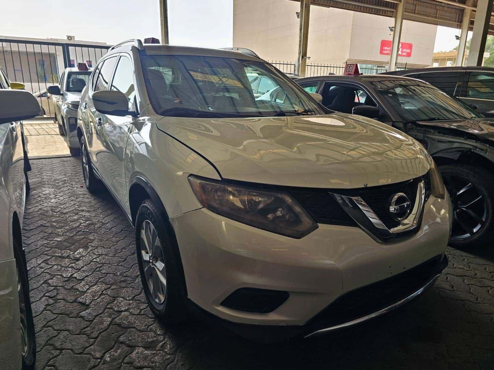 Nissan Rogue 2016 thumbnail 3