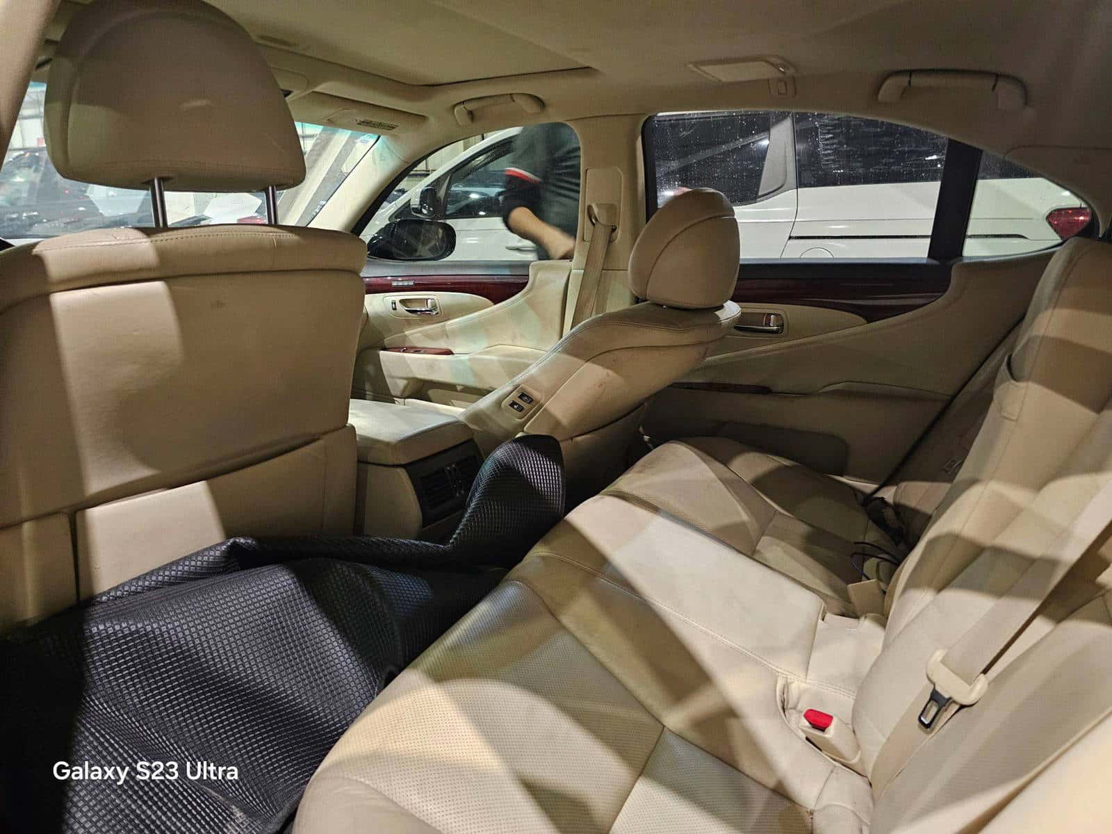Lexus LS 460 2010 thumbnail 6