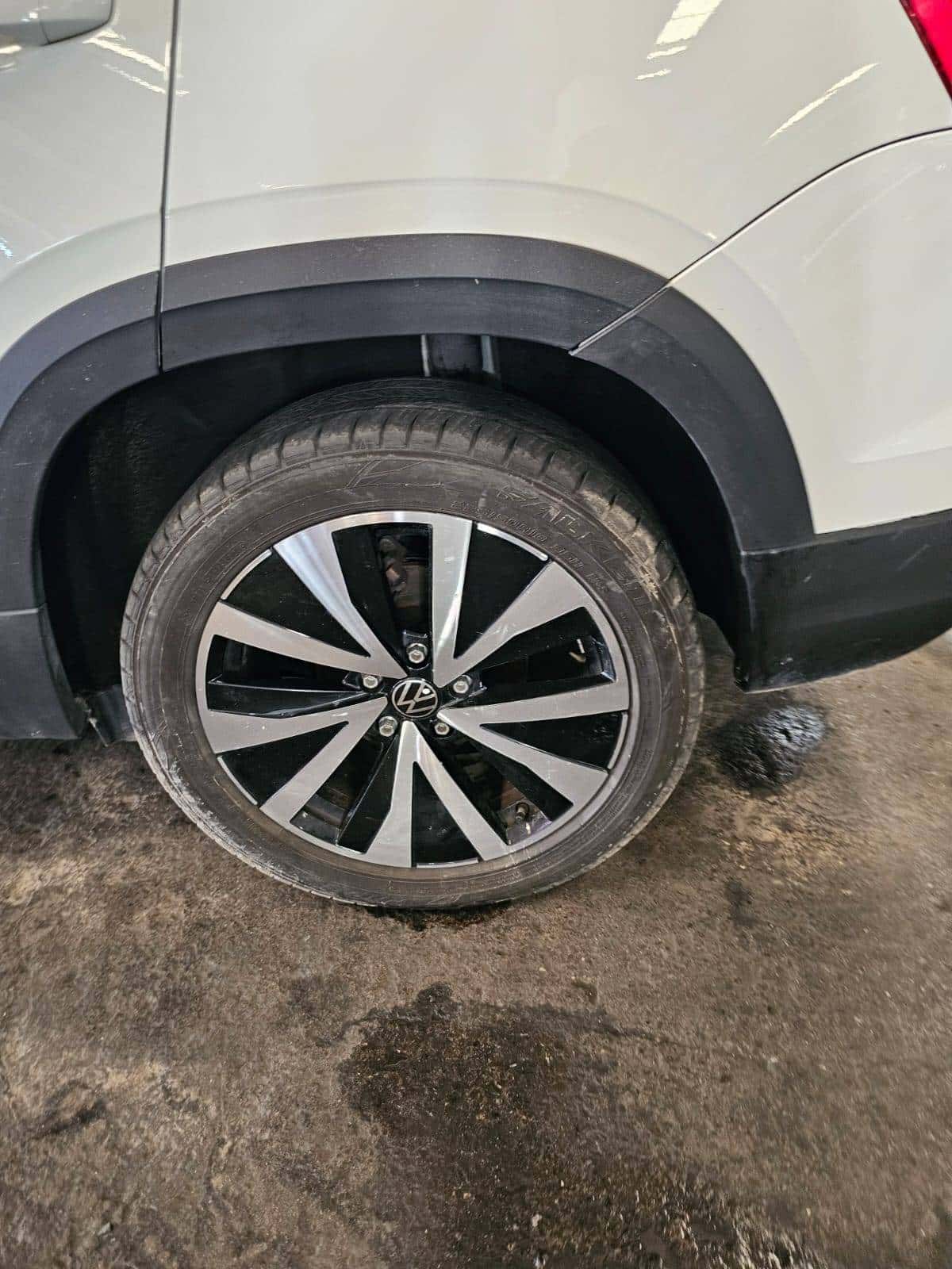 VOLKSWAGEN TAOS SE 2022 thumbnail 6