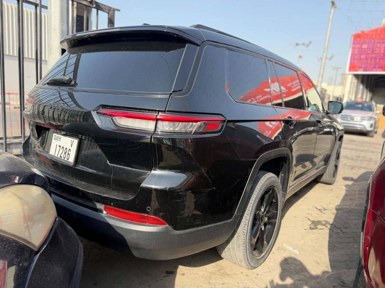 Jeep GRAND CHEROKEE LAREDO 2021 thumbnail 2
