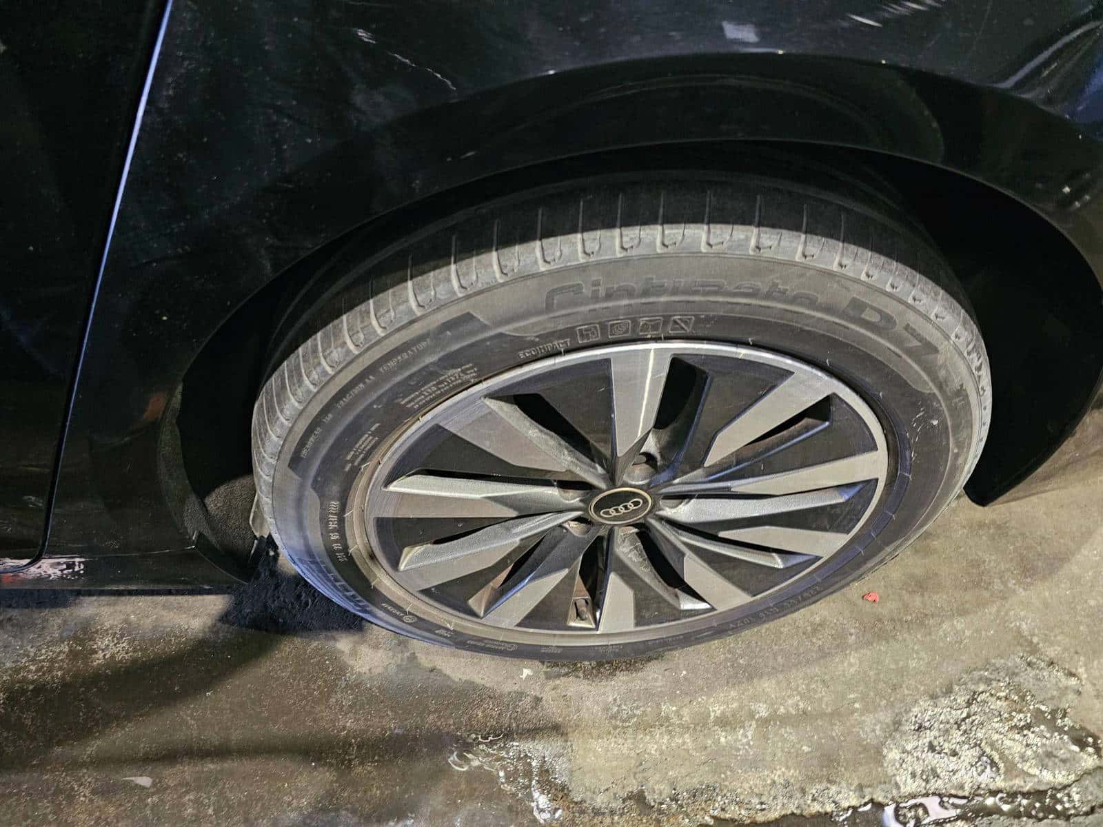 AUDI A6 2023 thumbnail 5