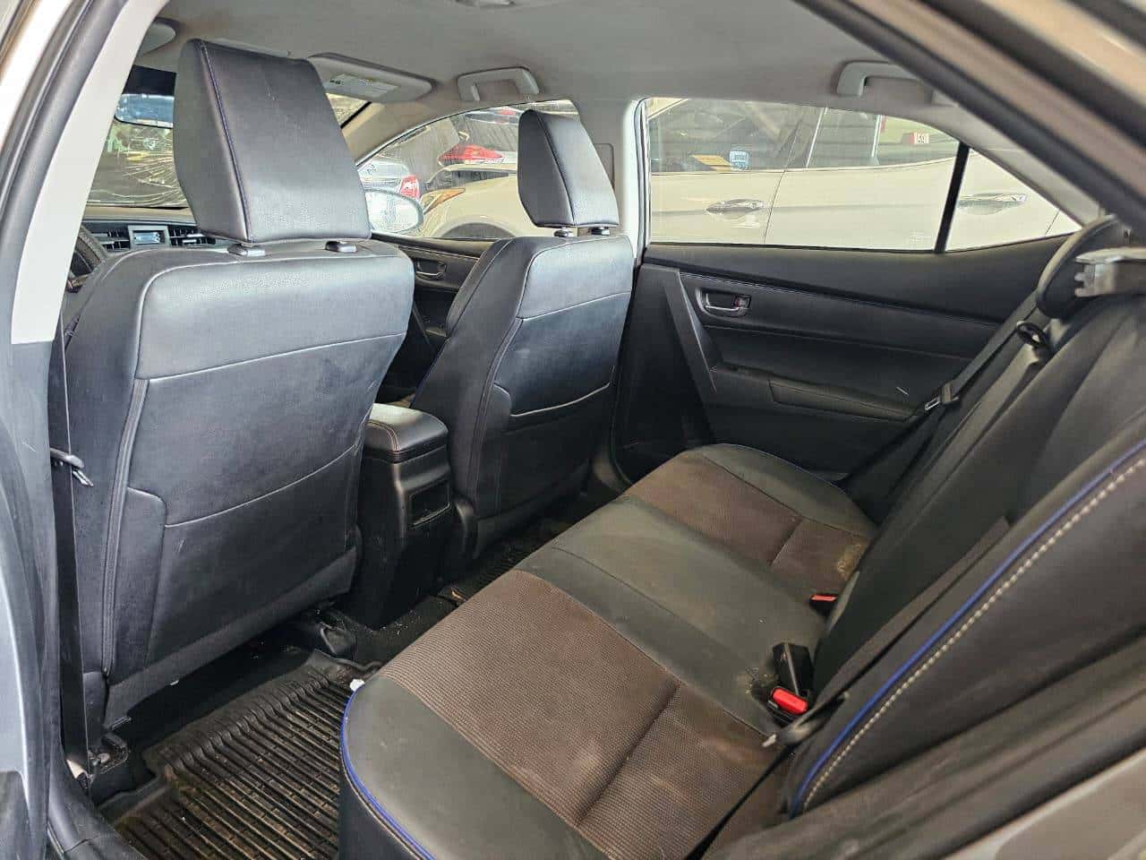 Toyota Corolla 2018 thumbnail 6