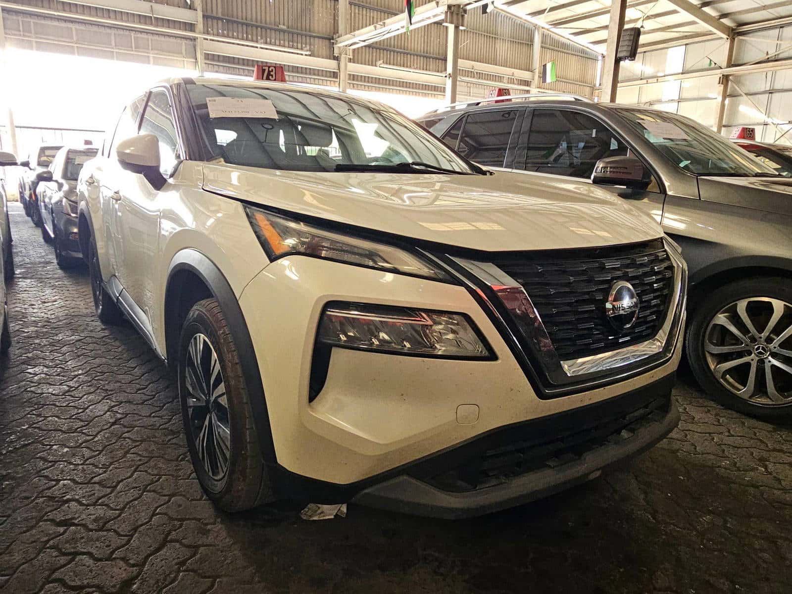 Nissan Rogue 2021 thumbnail 3